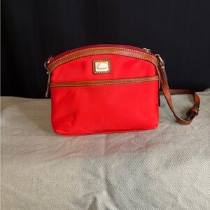 Dooney & Bourke purse